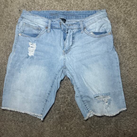 Mossimo Pants - Size 8/29 Mossimo Bermuda Shorts